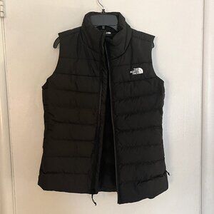 The northface black women's puffer vest - S